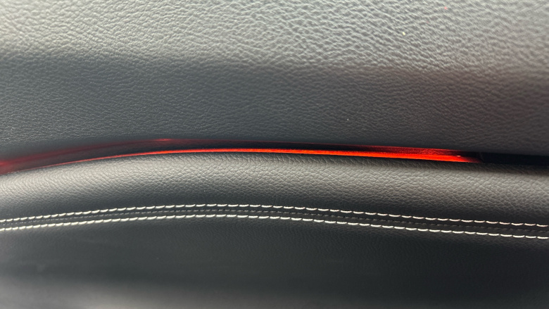 Nissan Juke 1.0 DiG-T 114 Tekna 5dr DCT Petrol Hatchback